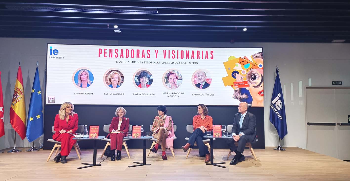 Presentación del último libro de Santiago Íñiguez: Pensadoras y visionarias